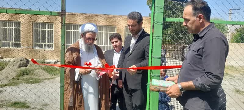 افتتاح 1 باب چمن ورزشی مصنوعی در چالدران