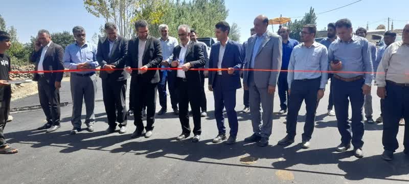 افتتاح طرح آسفالت ریزی معابر روستای  خضرلو