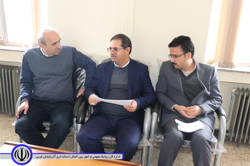 فرماندار چالدران بصورت سرزده از اداره جهاد کشاورزی بازدید کرد