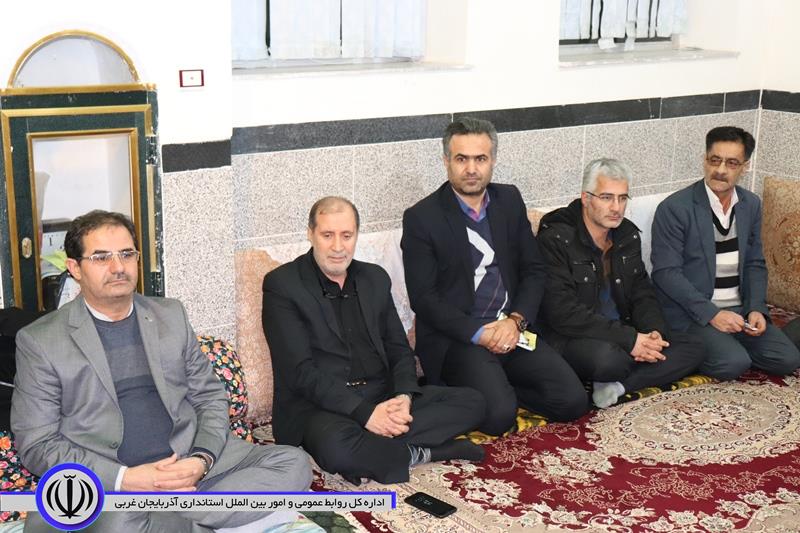 فرماندار چالدران:دولت با وجود تمامی مشکلات اقتصادی کمر همت بسته تا در مناطق کمتر توسعه یافته خدمات نظام را به بهترین نحو انجام دهد