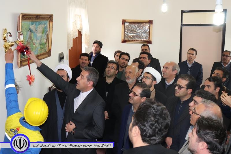 همزمان با ایام الله دهه مبارک فجر افتتاح فاز اول اول گاز رسانی به شهر آواجیق با اعتبار نزدیک به 20میلیارد تومان در شهرستان چالدران