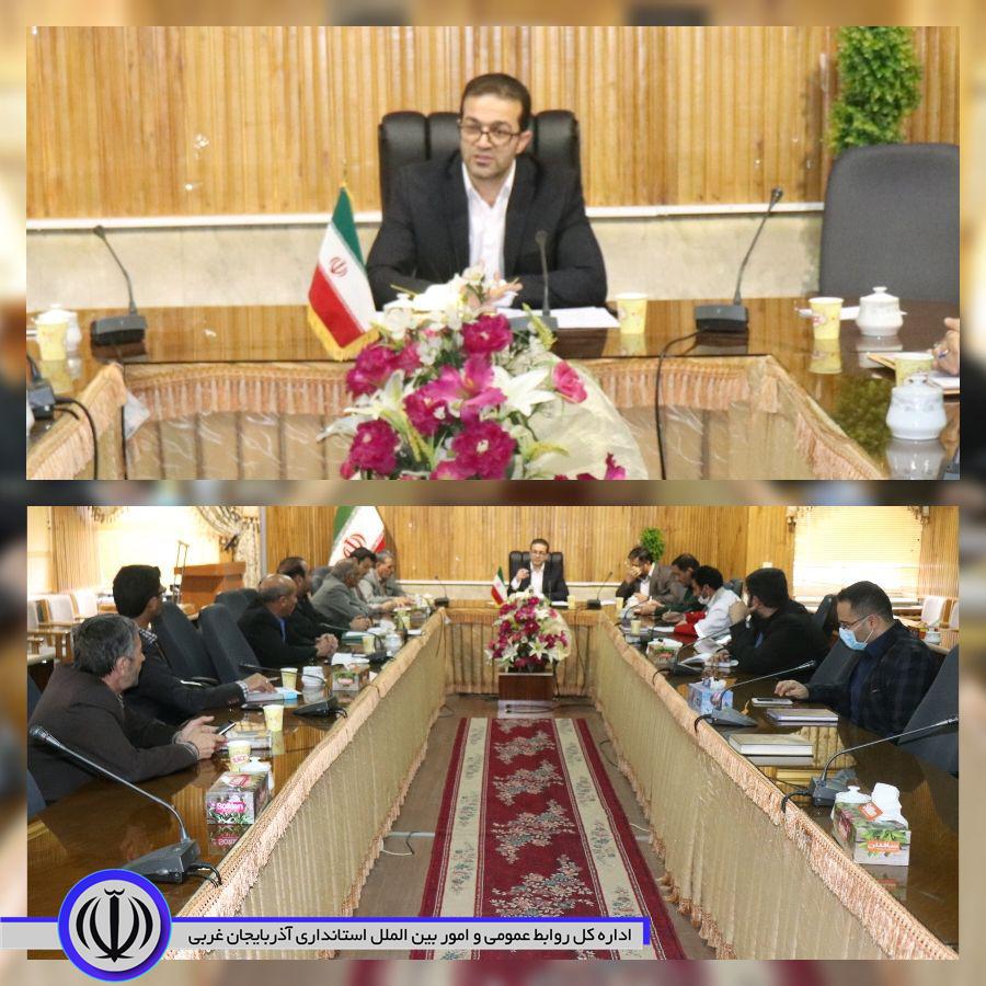 اولین جلسه ستاد پشتیبانی کمک های مومنانه شهرستان چالدران برگزار شد
