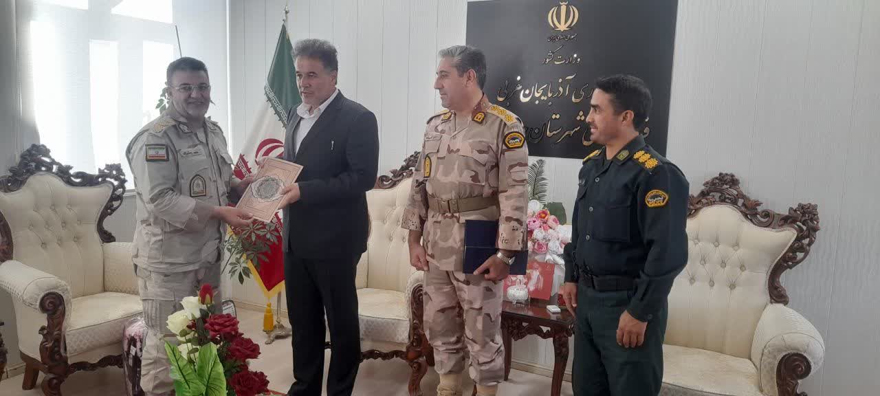 دیدار فرماندهان هنگ مرزی شهرستانهای  ماکو.چالدران  و خوی.چالدران  و فرمانده انتظامی چالدران   با فرماندار