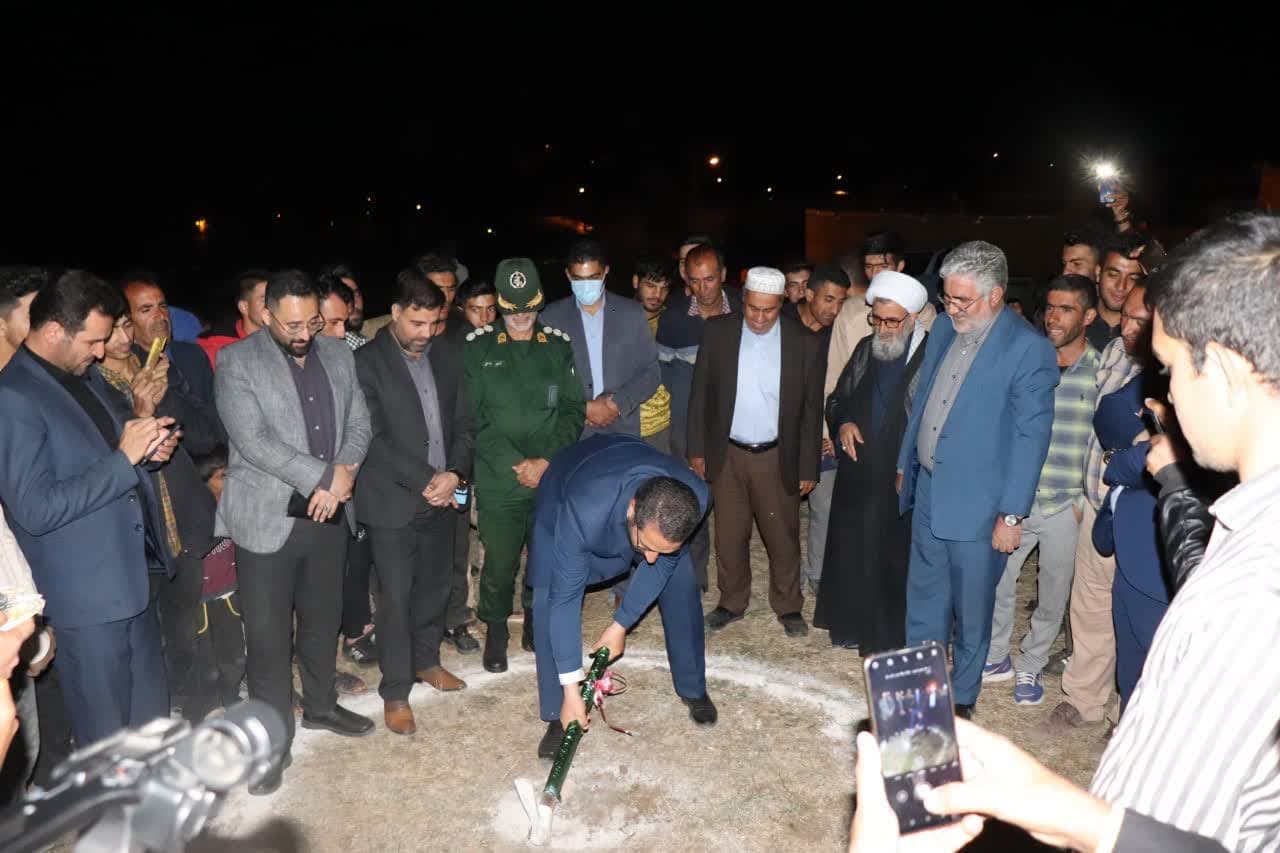 به مناسبت گرامیداشت هفته دولت : کلنگ زنی پروژه ساخت مرکز بهداشت در روستای مخور کرد از توابع بخش مرکزی شهرستان چالدران