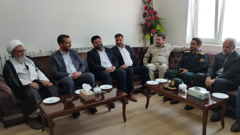 دیدار فرماندار .امام جمعه و اعضای شورای تامین چالدران با رئیس دادگستری و دادستان