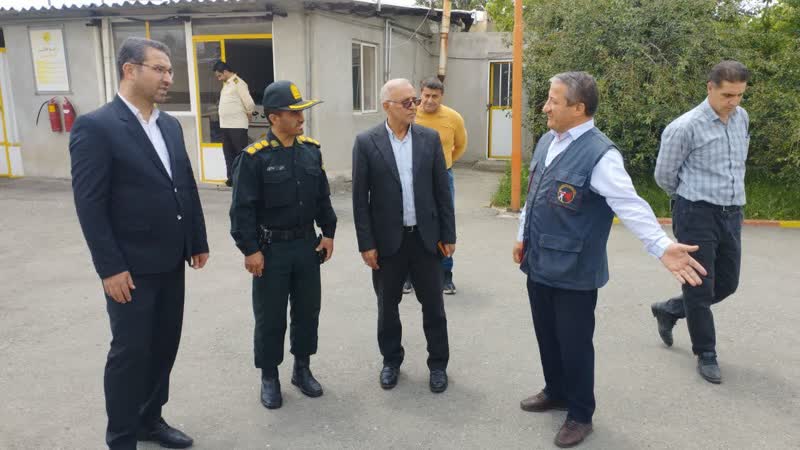 بازدید فرماندار چالدران از اداره توزیع برق
