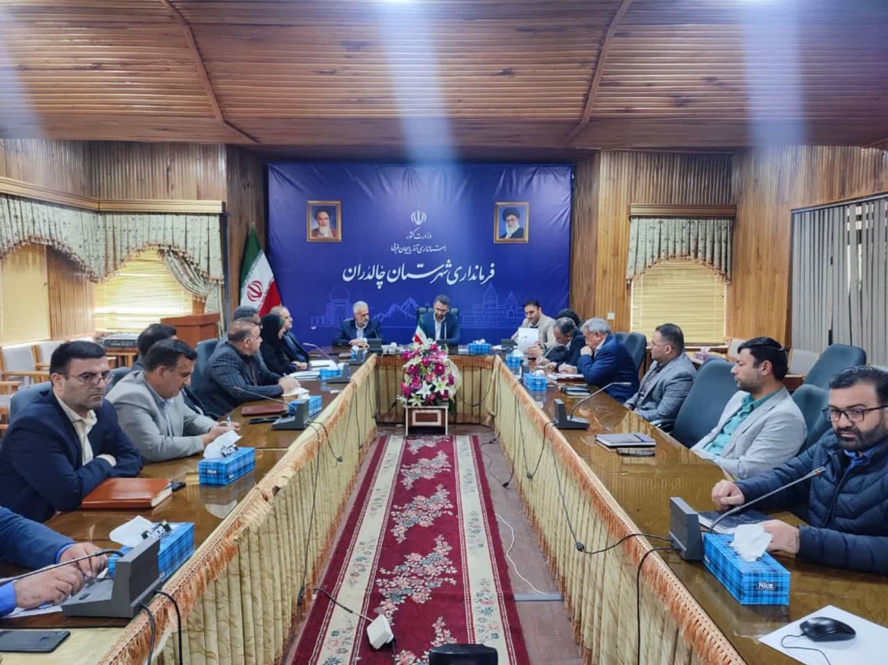 به گزارش روابط عمومی فرمانداری چالدران : اولین جلسه کارگروه مدیریت پسماند این شهرستان در سال 1403 به ریاست فرماندار شهرستان و با حضور سایر اعضای کارگروه جهت بررسی مسائل و مشکلات حوزه پسماند شهرستان چا