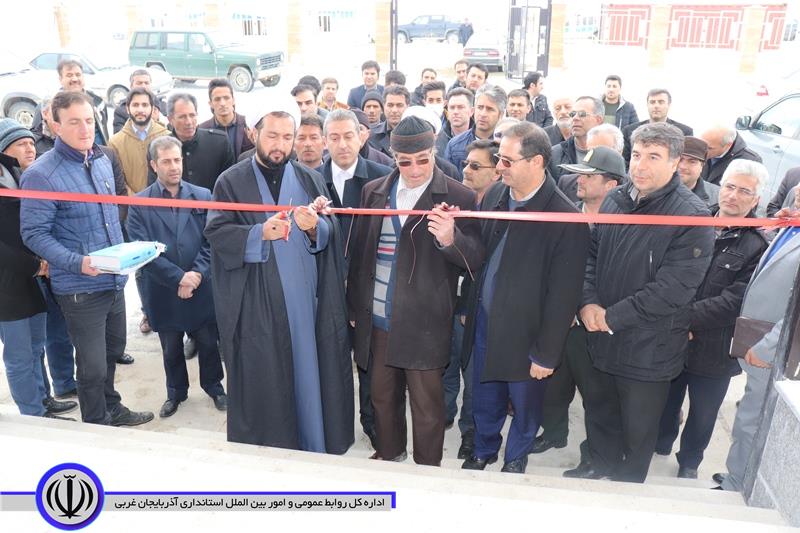 همزمان با ایام الله دهه مبارک فجر افتتاح مرکز جامع خدمات درمانی روستای زاویه سفلی با اعتبار بیش از 1میلیاردو 100میلیون تومان در شهرستان چالدران