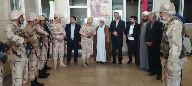 بازدید فرماندار چالدران  از پاسگاه‌های  صفر مرزی