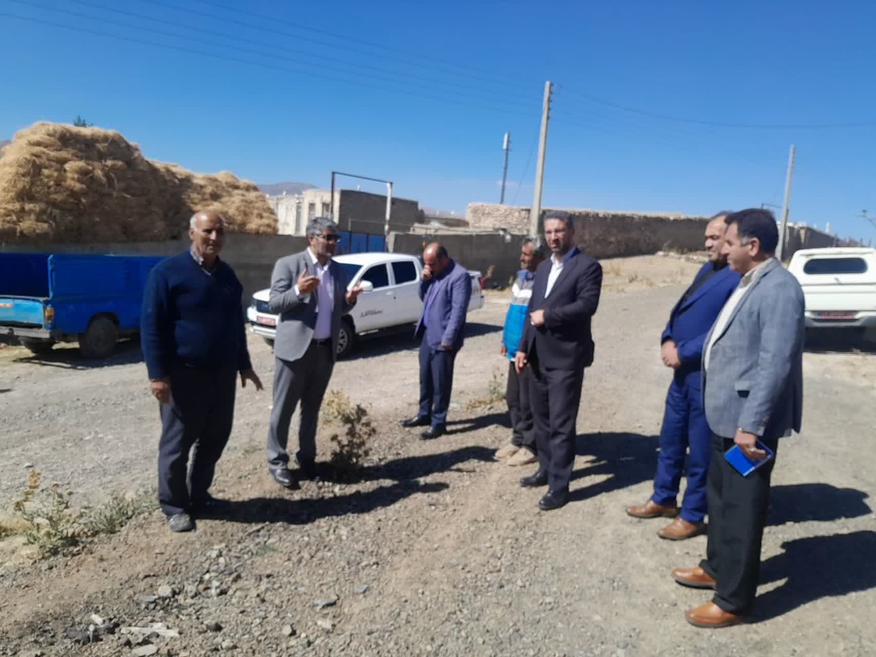 بررسی مسائل و مشکلات روستای تات  کندی