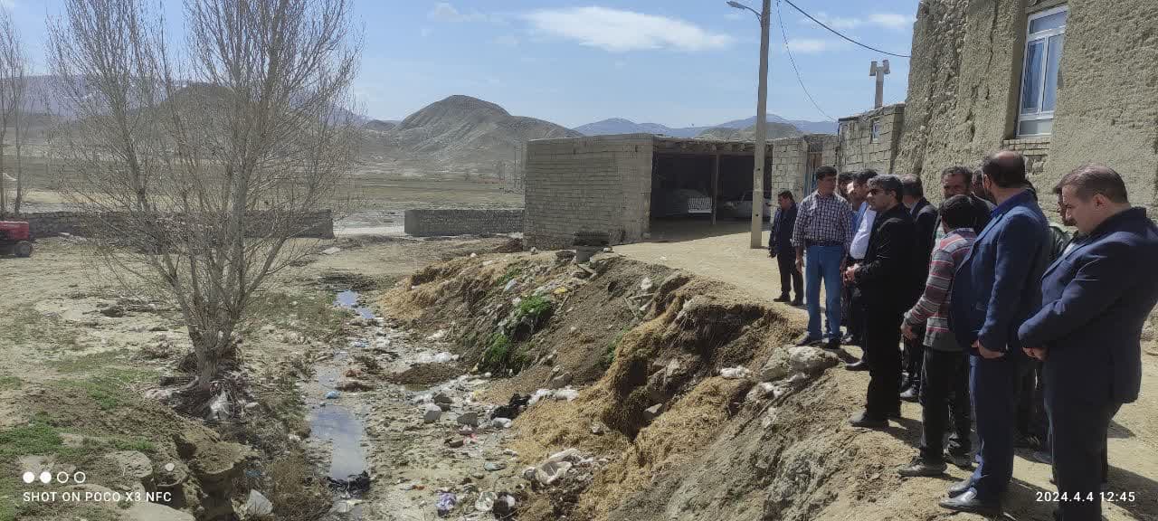 بازدید محمد رضا عبداله نژاد فرماندار چالدران از رودخانه داخل روستای امامقلی کندی