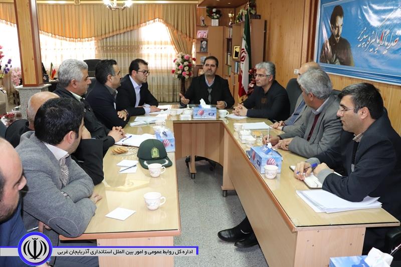 فرماندار چالدران:دولت موظف است تا با انجام کارهای پایه ای و بنیادین رفاه مردم در روستاها و توسعه و اشتغال پایدار  را فراهم نماید