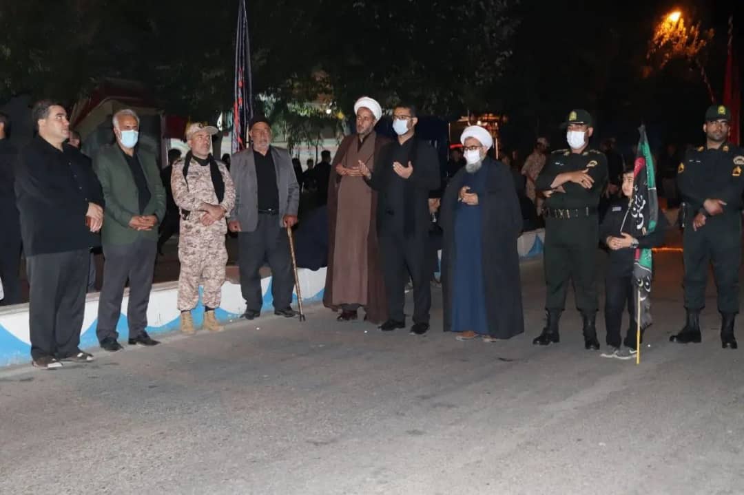 حضور فرماندارشهرستان چالدران در جمع عزاداران حسینی در شب تاسوعا