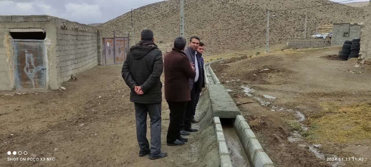 بازدید محمد رضا عبدالله نژاد فرماندار چالدران به همراه جمعی از اعضای شورای اداری از روستای داشلی بولاغ