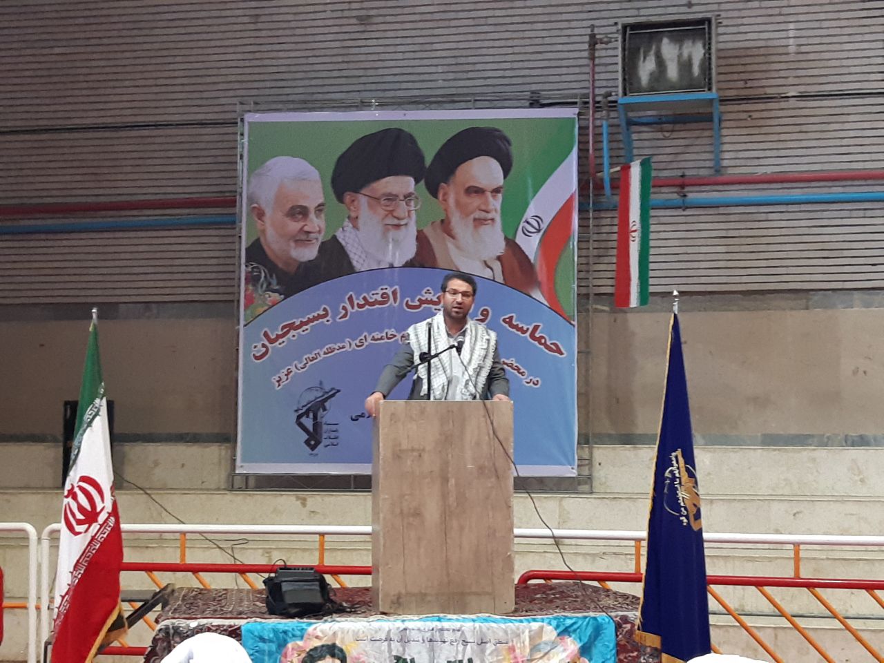 تجمع با شکوه بسیجیان و مسئولان شهرستان به مناسبت سالروز تاسیس بسیج مستضعفین