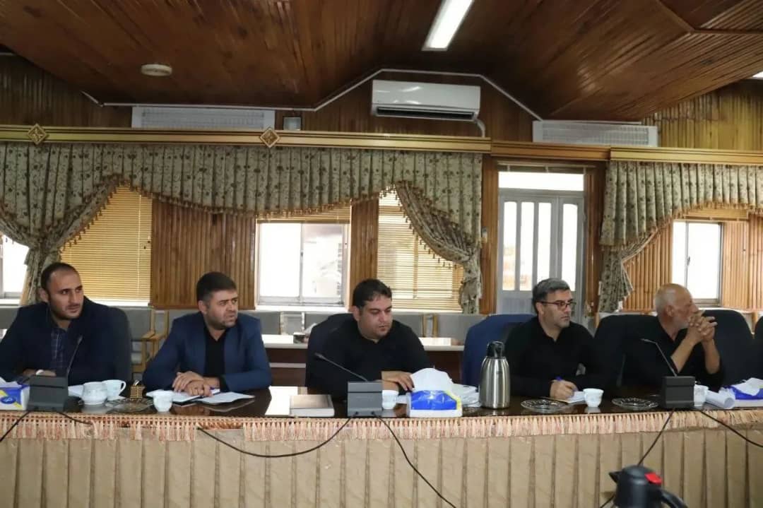 اولین جلسه کمیته برنامه ریزی شهرستان چالدران با حضور محمدرضا عبدالله نژاد فرماندار این شهرستان در محل سالن اجتماعات فرمانداری برگزار شد .