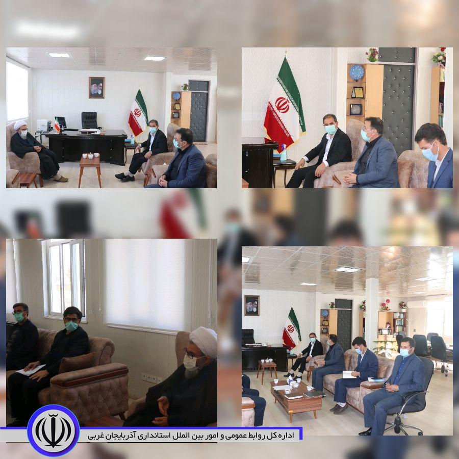 ✅جلسه کمیته تامین مسکن محرومین شهرستان چالدران به ریاست محمدزاده فرماندار چالدران و با حضور مدیر کل بنیاد مسکن انقلاب اسلامی استان و حجت الاسلام والمسلمین محمد زاده امام جمعه این شهرستان درمحل فرم