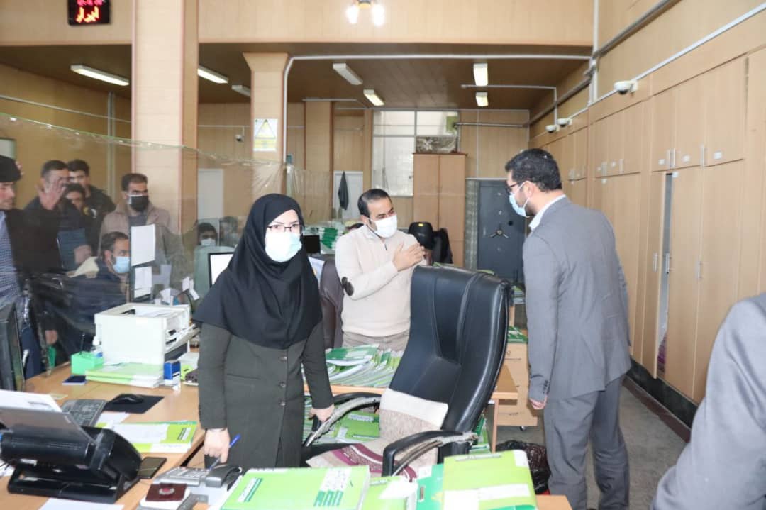 ✅ عبدالله نژادفرماندار شهرستان چالدران به همراه ابراهیم زاده معاون سیاسی،امنیتی و اجتماعی فرماندار بطور سرزده از بانکهای کشاورزی و ملی شهرستان بازدید نمودند