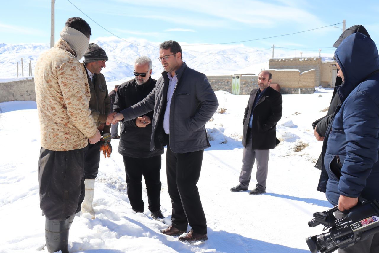 بازدید محمدرضا عبدالله نژاد فرماندار چالدران از روستای قزل سوری