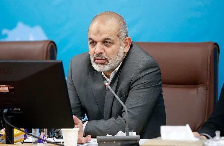 در نشست با استانداران؛ وزیر کشور بر برگزاری هر چه باشکوهتر مراسم دهه فجر تاکید کرد وزیر کشور در نشست با استانداران بر برگزاری هر چه باشکوهتر مراسم دهه فجر تاکید کرد.