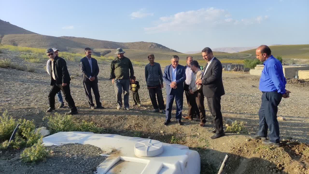📸گزارش تصویری 💢بازدید محمد رضا عبدالله نژاد فرماندار چالدران به همراه بخشدار مرکزی ،مدیر کل امور عشایر از روستای اسدالله کندی