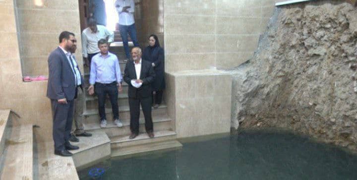 محمدرضا عبدالله نژاد فرماندار شهرستان چالدران از روند اجرایی مجتمع رفاهی ، تفریحی ، گردشگری و آب درمانی آبگرم معدنی بازدید و از نزدیک مسائل و مشکلات این مجتمع را مورد بررسی قرار داد .