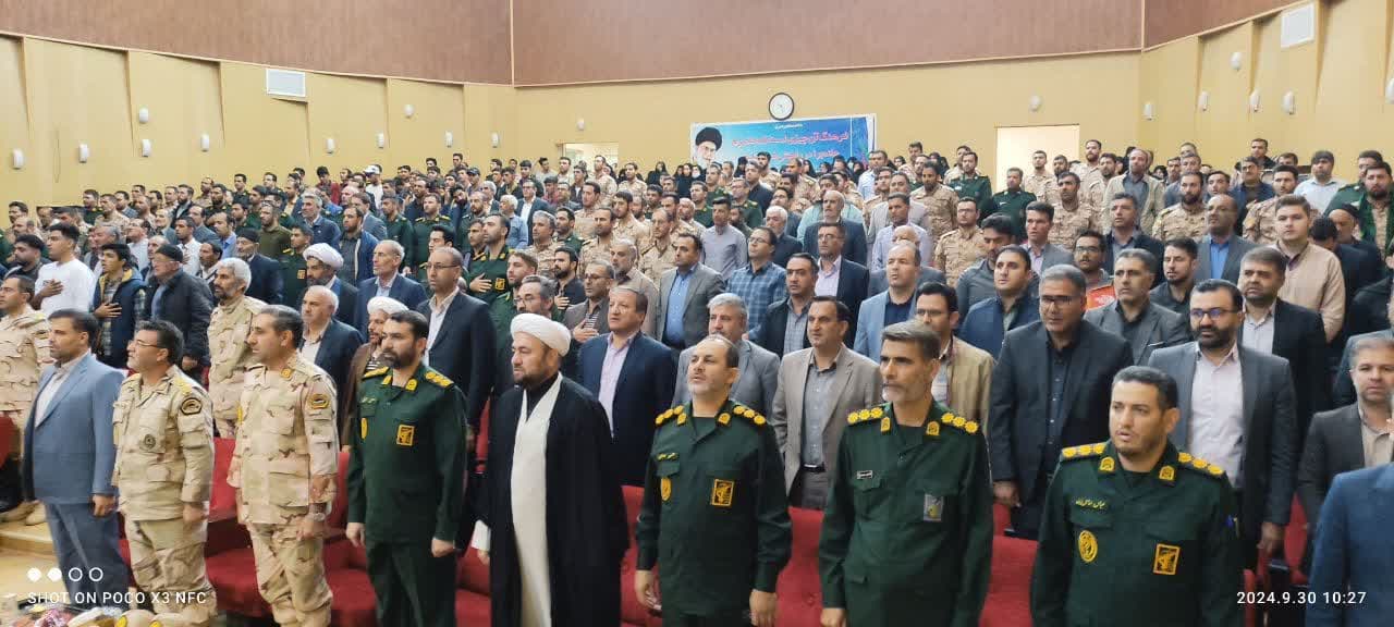 به گزارش پایگاه اطلاع رسانی فرمانداری شهرستان چالدران مراسم تودیع و معارفه فرمانده سپاه شهرستان چالدران با حضور سردار رجبی فرمانده سپاه شهدای آذربایجان غربی ،محمد رضا عبدالله نژاد فرماندار چالدران ،ف