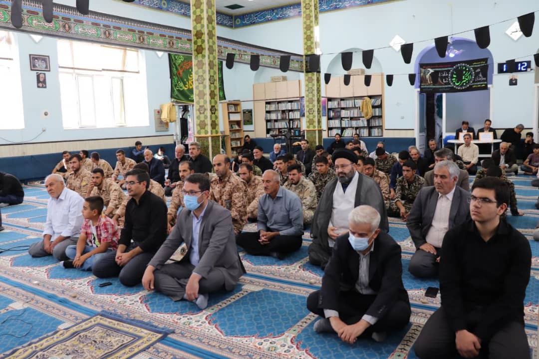 حضور فرماندار شهرستان چالدران در آئین نماز جمعه