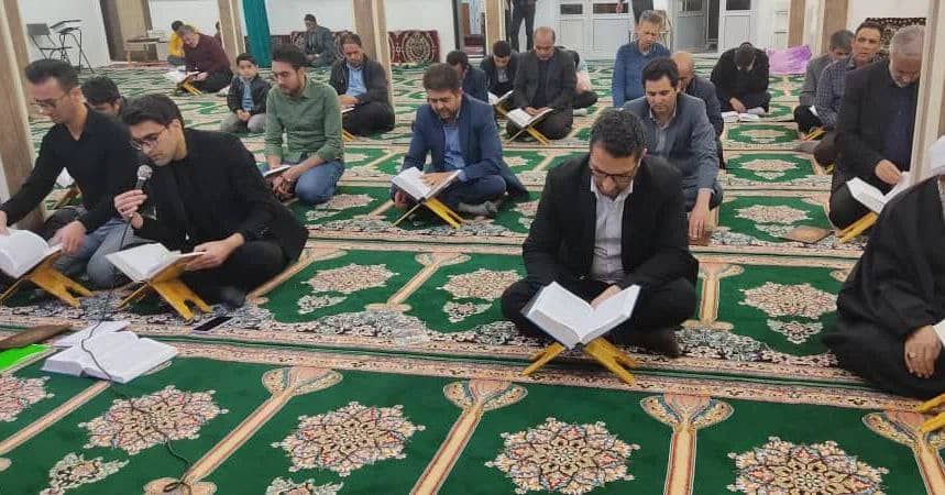 مراسم معنوی احیای شب نوزدهم ماه مبارک رمضان (شب قدر)با حضور محمد رضا عبدالله نژاد فرماندار شهرستان چالدران و حجت الاسلام و المسلمین محمد زاده امام جمعه شهرستان، در محل مسجد امیرالمومنین برگزار شد.