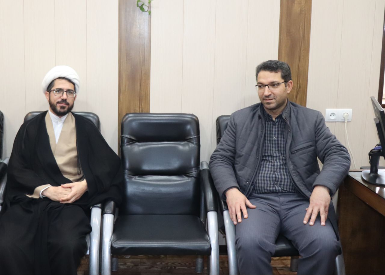 بازدید سرزده فرماندار از اداره تبلیغات اسلامی شهرستان