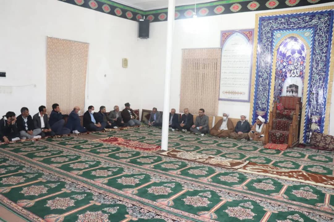 عبدالله نژاد فرماندار شهرستان چالدران با حضور در روستای بابالو مسائل و مشکلات این روستا رو مورد بررسی قرار دادند.
