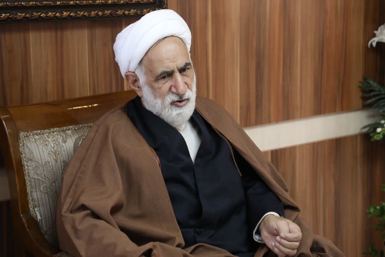 دیدار نماینده ولی فقیه در بنیاد مسکن انقلاب اسلامی با استاندار آذربایجان‌غربی