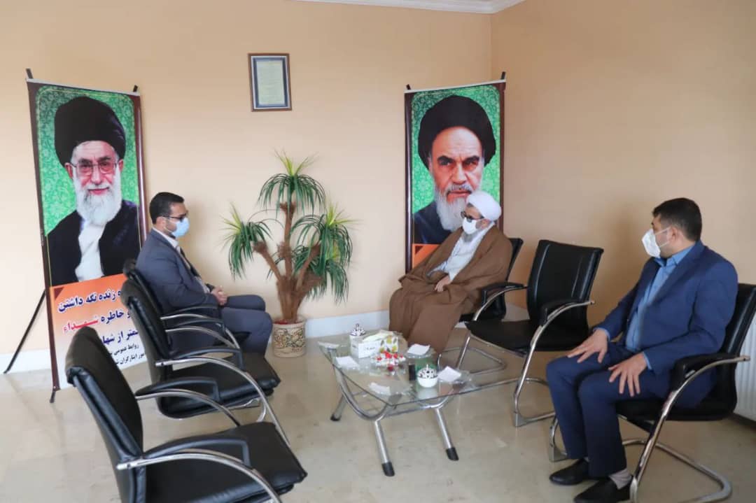 ✅دیدار عبدالله نژاد فرماندار شهرستان چالدران ، حجت الاسلام والمسلمین محمدزاده امام جمعه شهرستان با رئیس و کارکنان بنیاد شهید امور ایثارگران.