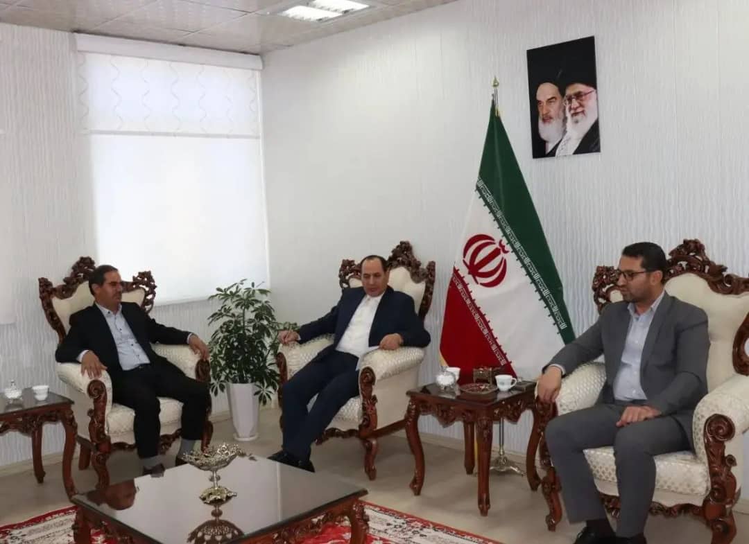 با حضور محمد رضاعبدالله نژاد فرماندارشهرستان چالدران و مدیرکل امور اتباع مهاجرین خارجی استان آذربایجان غربی آخرین وضعیت قاچاق اتباع افغانی مورد بحث و بررسی قرار گرفت.
