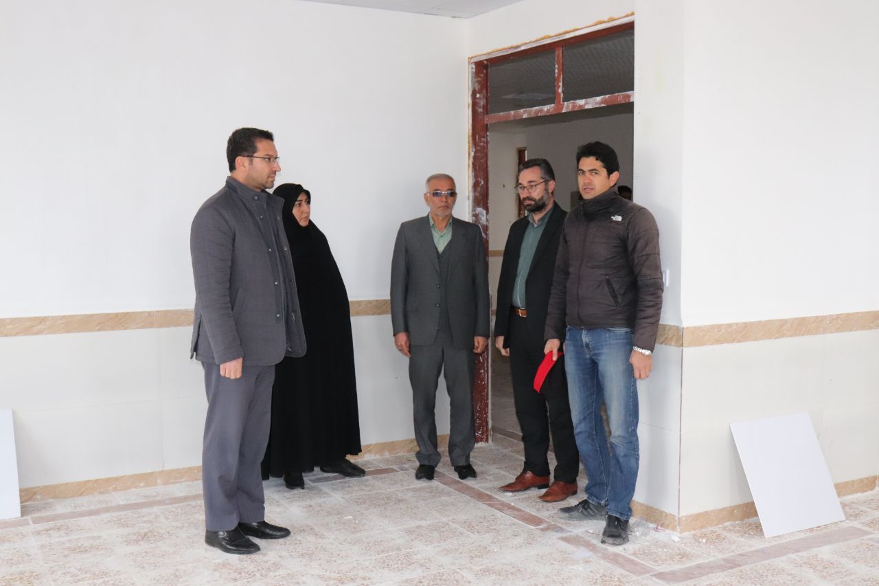 فرماندار شهرستان چالدران به همراه بخشدار دشتک و مدیر آموزش و پرورش از مدرسه 9 کلاسه شهر آواجیق بازدید و در جریان روند پیشرفت فیزیکی این پروژه قرار گرفت.