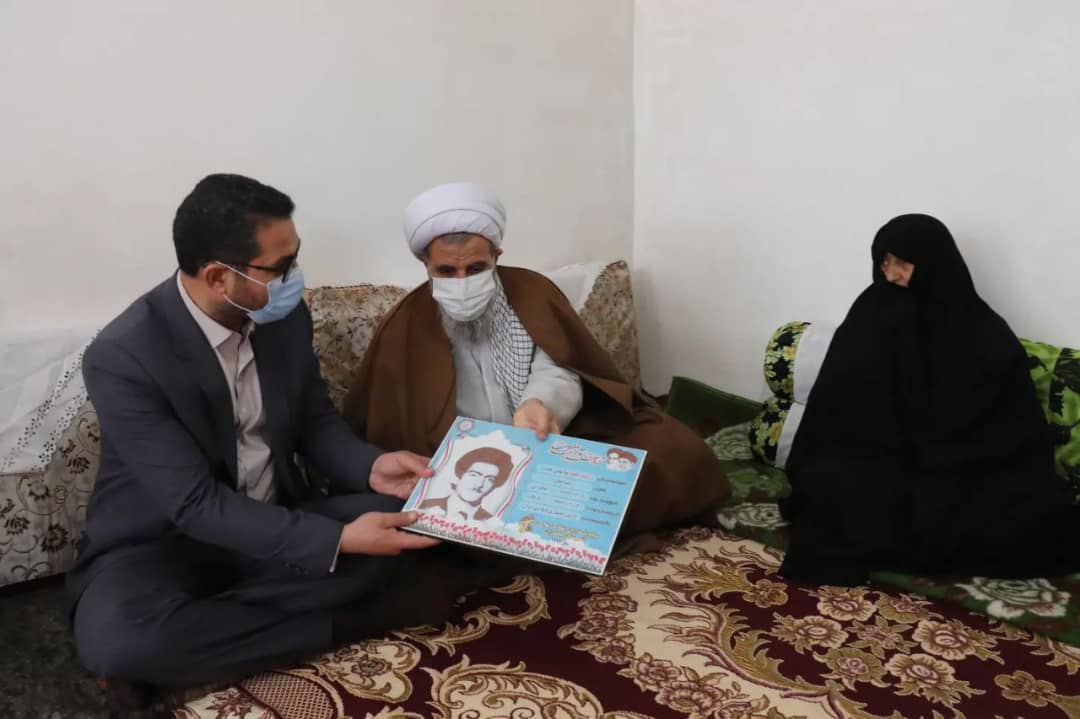 ✅همزمان با سالروز شهدا با حضور عبدالله نژاد فرماندار شهرستان چالدران از خانواده معظم شهیدان دیدار و تجلیل نمودند