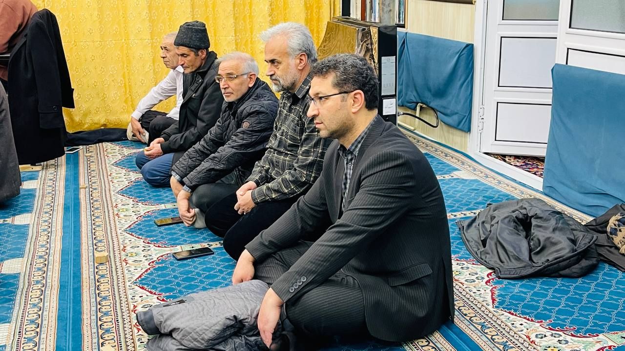 جشن میلاد امام محمد باقر ( ع ) در مسجد صاحب الزمان شهرستان چالدران برگزار شد