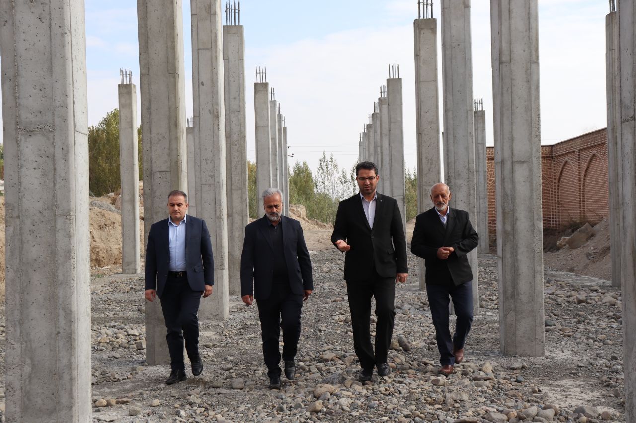 بازدید فرماندار از روند احداث سایت موزه جنگ چالدران