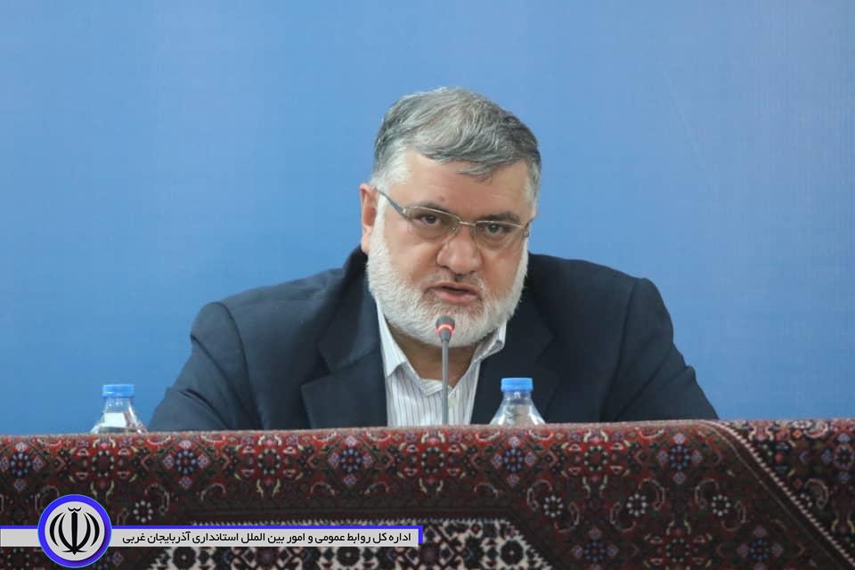 استاندار: آذربایجان غربی بهشت معادن کشور است، آذربایجان غربی مستعد ایجاد واحد های گلخانه است.