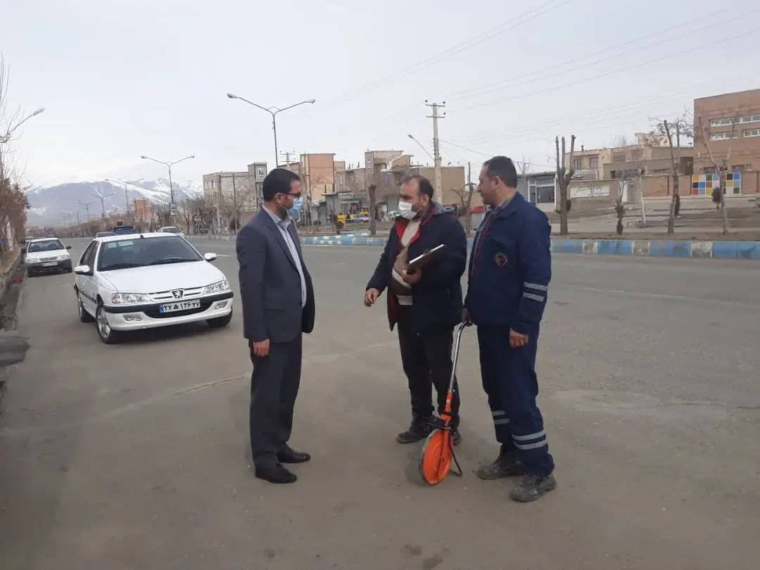 ✅عبدالله نژاد فرماندار شهرستان چالدران با پرسنل اداره برق این شهرستان دیدار و از فعالیتهای کارکنان اداره برق در خصوص رسیدگی به امورات برق شهروندان قدردانی کرد.
