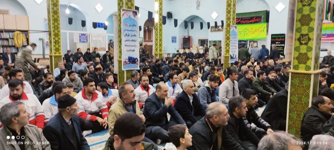 مراسم وداع با شهید گمنام با حضور پر شور اقشار مختلف مردم شهید پرور چالدران و مسئولین شهرستانی در مسجد حضرت صاحب الزمان(عج) برگزار شد.