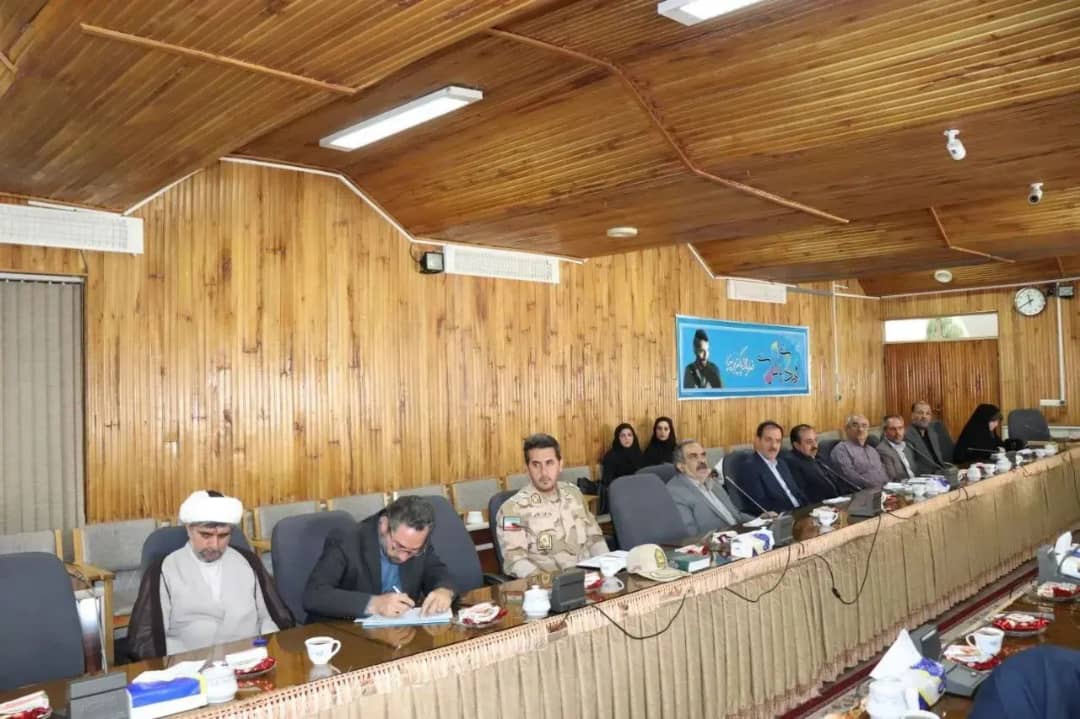 جلسه مجمع خیرین سلامت شهرستان چالدران با حضور محمدرضا عبدالله نژاد فرماندار شهرستان چالدران در محل سالن اجتماعات فرمانداری برگزار شد.