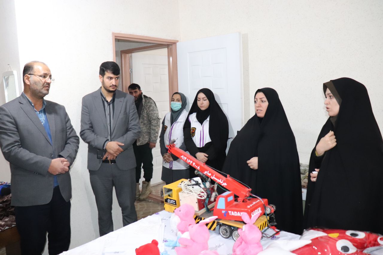 به گزارش روابط عمومی فرمانداری شهرستان چالدران؛ به مناسبت گرامی داشت هفته معلولین با حضور عبدالله نژاد فرماندار چالدران نمایشگاه توانمندیهای معلولین تحت پوشش بهزیستی چالدران گشایش یافت .