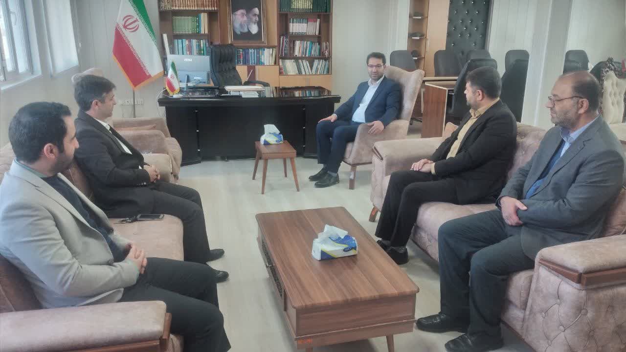 💠 دیدار مسئولان ادارات شهرستان چالدران با محمدرضا عبدالله نژاد فرماندار جهت تبریک سال نو و حلول ماه مبارک رمضان