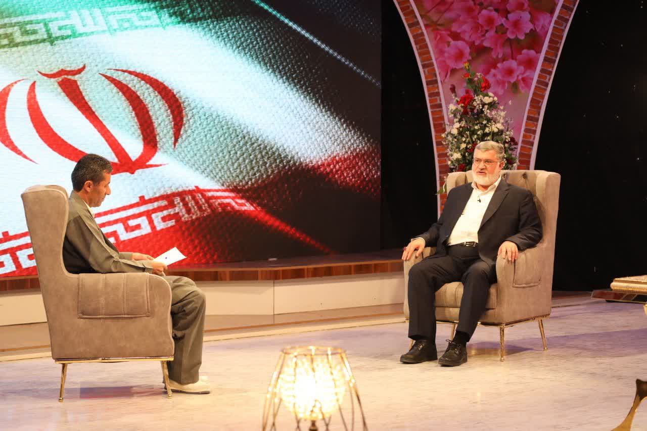 حضور استاندار آذربایجان‌غربی در برنامه " بهارانه" صدا و سیماى مرکز مهاباد
