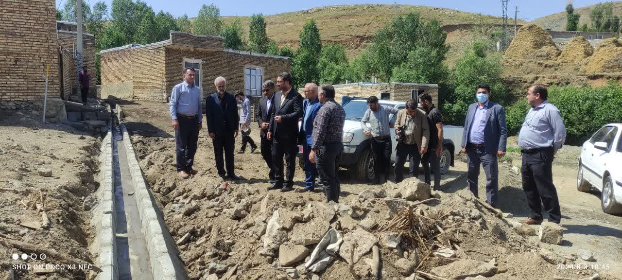 💢بازدید محمد رضا عبداله نژاد فرماندار چالدران به همراه معاون سیاسی امنیتی و اجتماعی، معاون برنامه ریزی و هماهنگی امور عمرانی و بخشدار مرکزی از طرح عمرانی روستای قرجه وران علیا که در قالب این طرح عملی