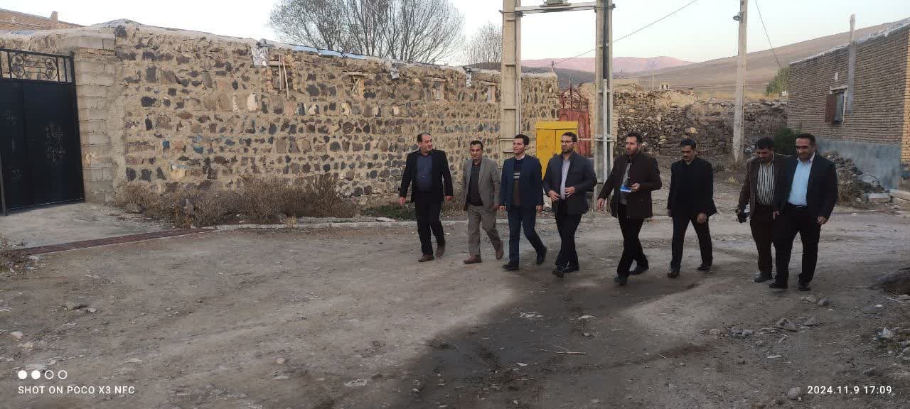 📸گزارش تصویری 💢بازدید محمد رضا عبدالله نژاد فرماندار چالدران به همراه جمعی از اعضای شورای اداری از روستای تات کندی
