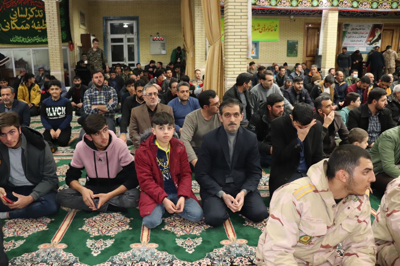 ◼️ مراسم سومین سالگرد شهید سلیمانی با سخنرانی سردار رحیم نوعی اقدم و با حضور محمدرضاعبدالله نژاد فرماندار شهرستان چالدران در محل مسجد جامع شهرستان برگزار گردید.