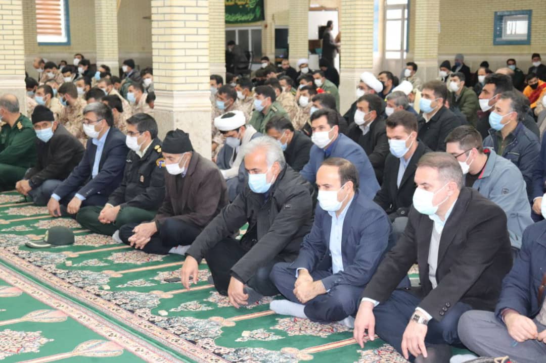  ✅در چهارمین روز از ایام الله دهه مبارک فجر عبدالله نژاد فرماندار شهرستان چالدران ضمن دیدار مردمی در مسجد جامع درجمع نمازگران قبل از خطبه ها سخنرانی کرد.