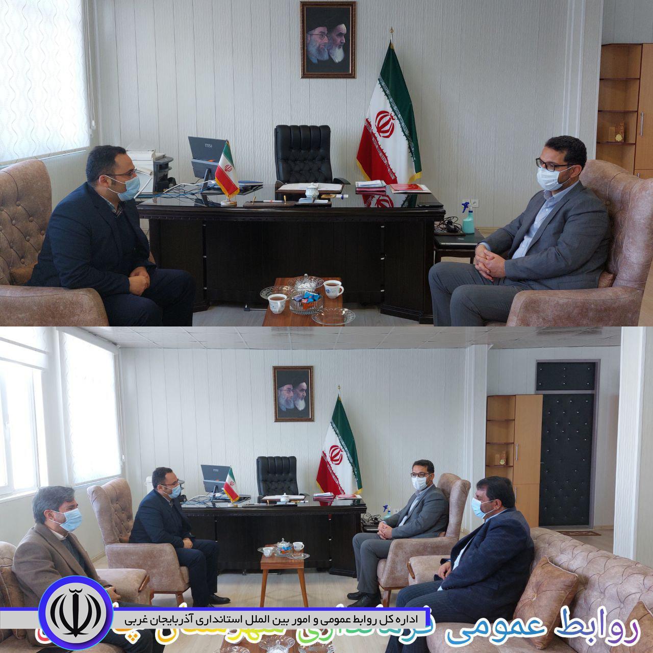 ✅دکتر علیزاده اسکوئی مدیر شبکه بهداشت و درمان با عبدالله نژاد فرماندار چالدران در خصوص مسائل و مشکلات حوزه بهداشت و درمان دیدار و گفتگو کرد.